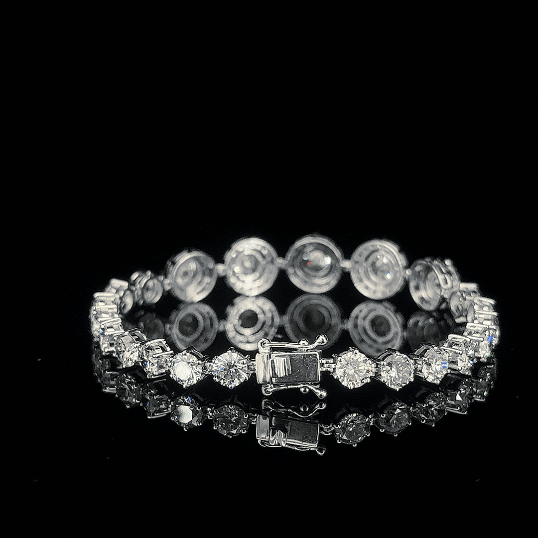 Cascade Graduated Halo Bracelet